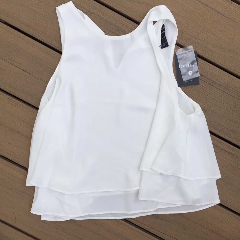 White crop top